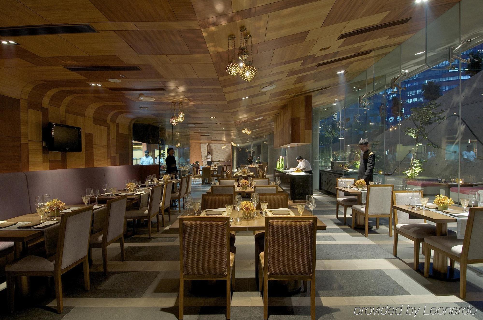 Vivanta Bengaluru, Whitefield Restaurant photo